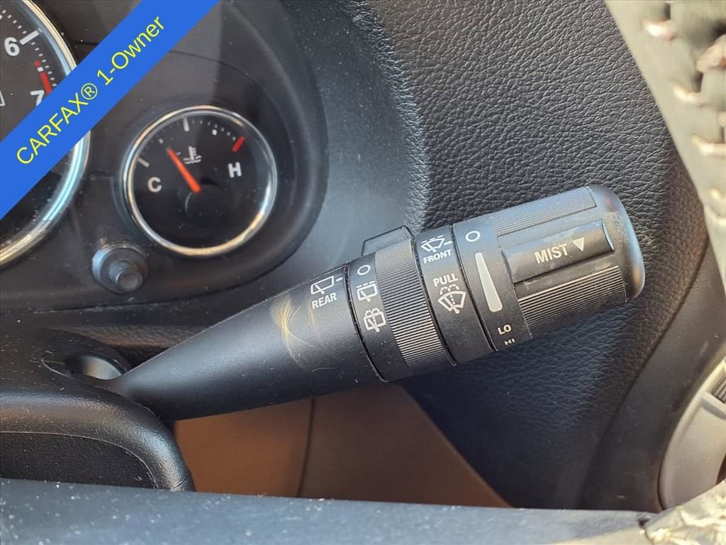 Thumbnail: 2016 Jeep Wrangler - 18