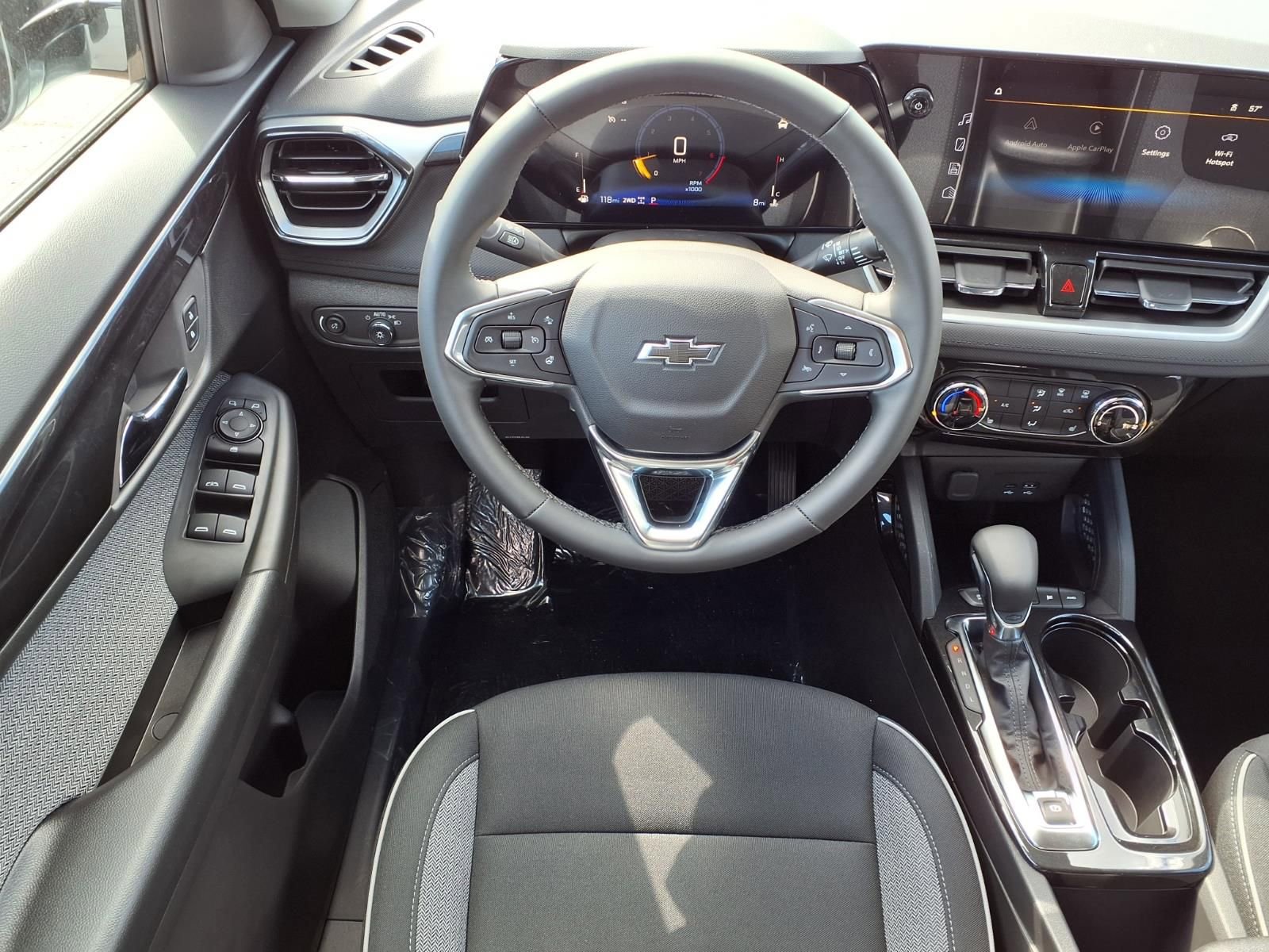 Thumbnail: 2026 Chevrolet TrailBlazer - 10