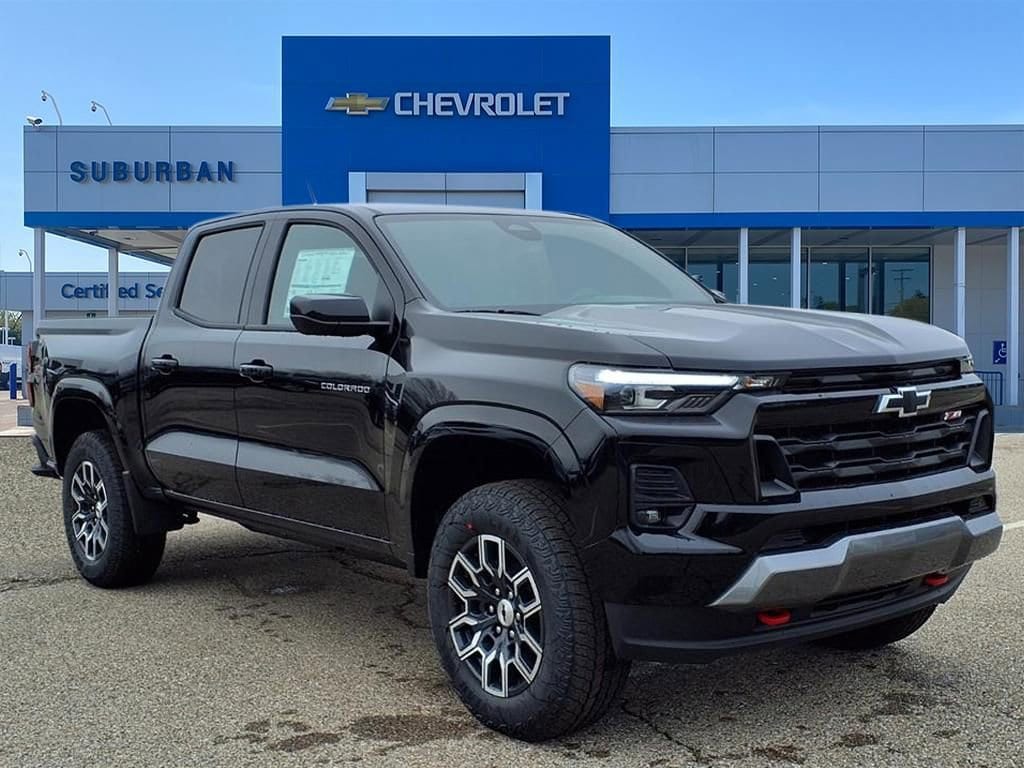 Thumbnail: 2026 Chevrolet Colorado - 3