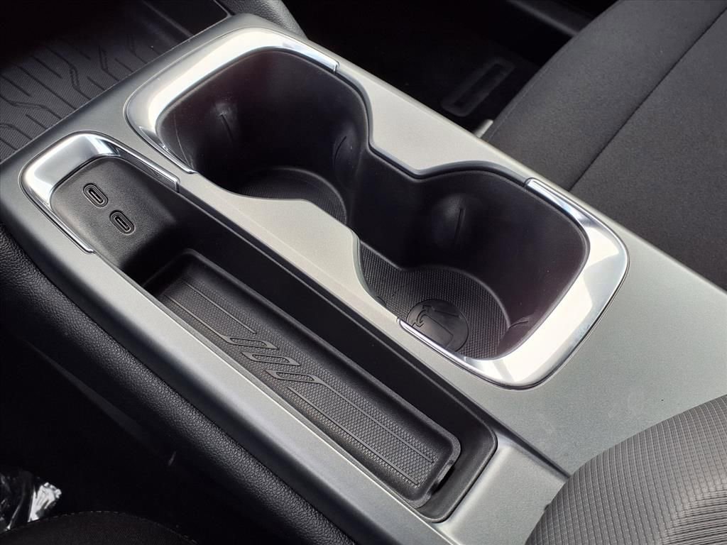 Thumbnail: 2026 Chevrolet Equinox - 21