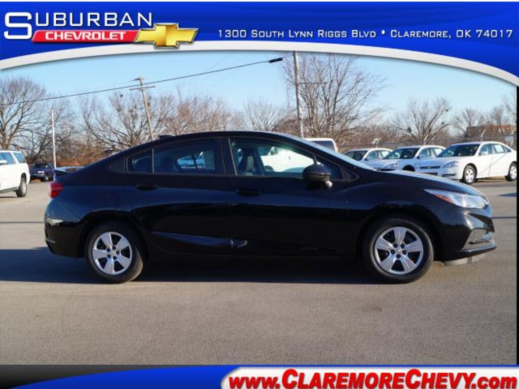 New 2017 Chevrolet Cruze LS Auto Sedan