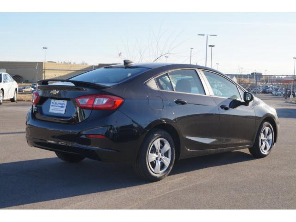 New 2017 Chevrolet Cruze LS Auto Sedan