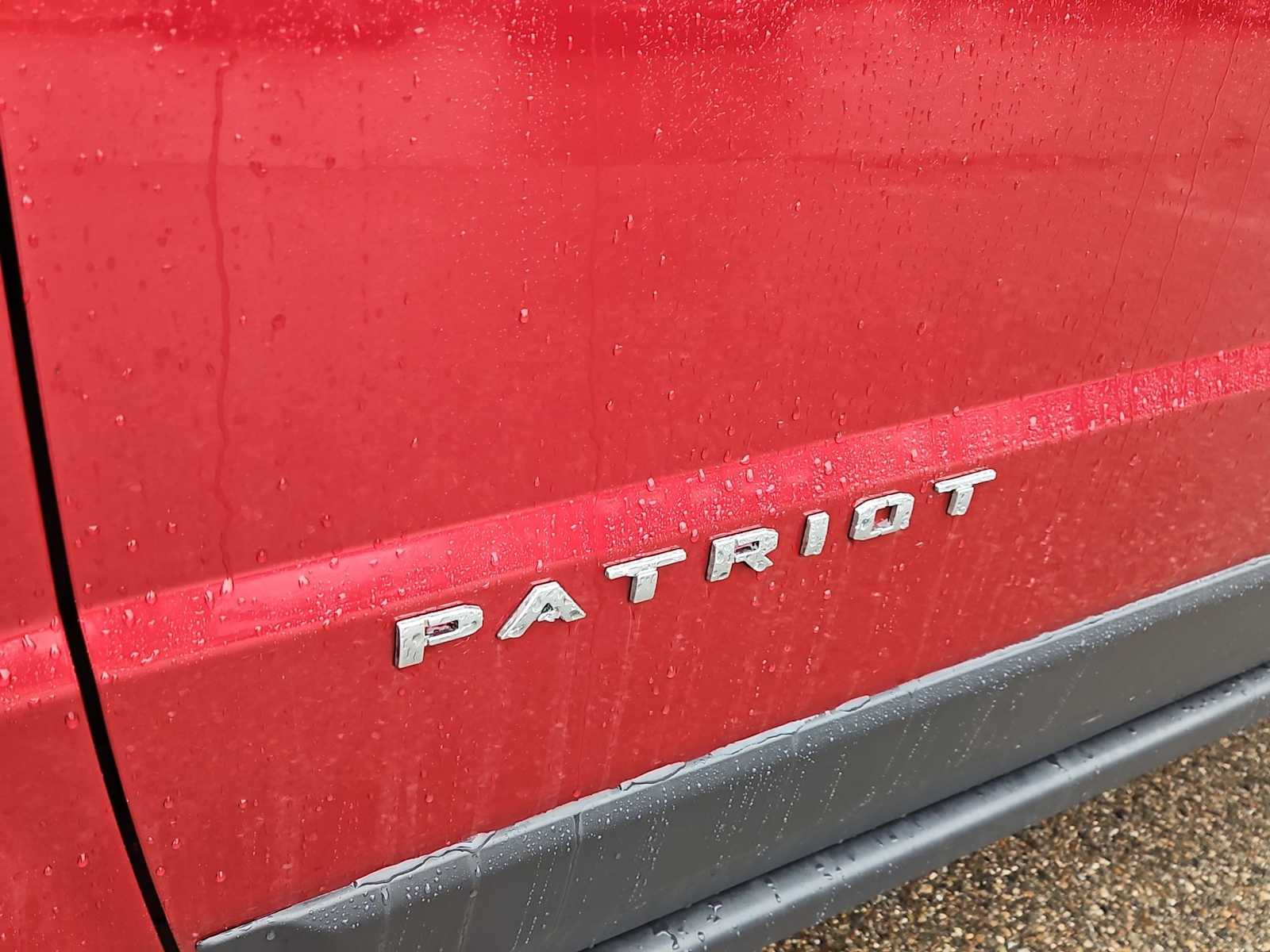 Thumbnail: 2017 Jeep Patriot - 13