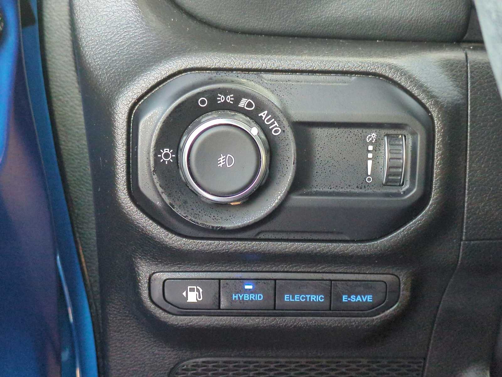 Thumbnail: 2023 Jeep Wrangler - 37