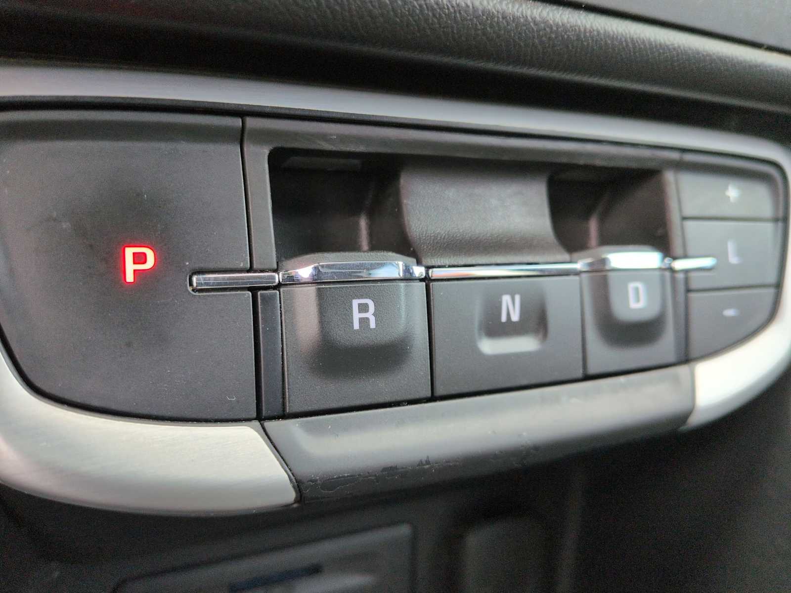 Thumbnail: 2023 GMC Terrain - 30