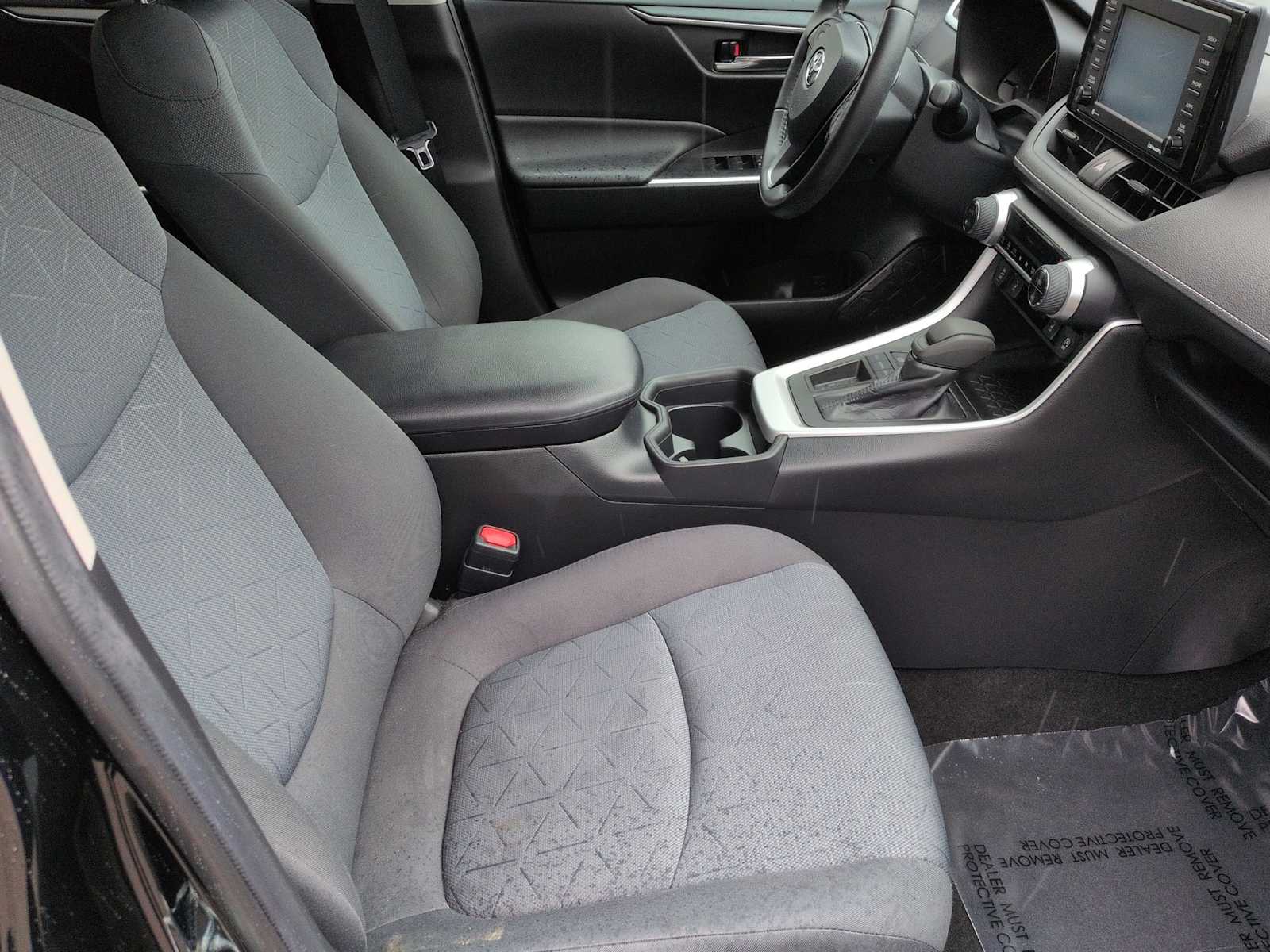 Thumbnail: 2020 Toyota RAV4 - 24