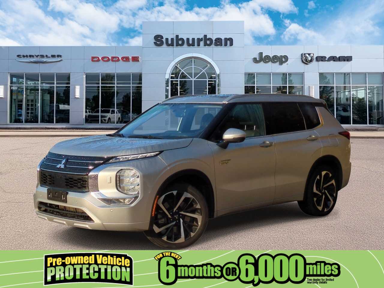 2024 Mitsubishi Outlander Plug-in Hybrid SEL's photo