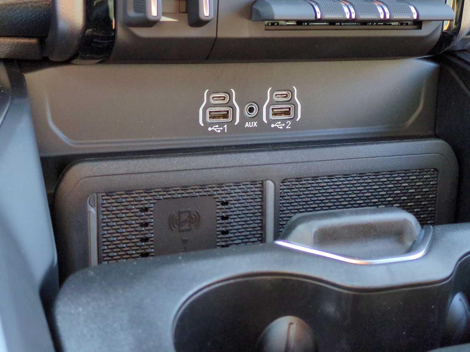 Thumbnail: 2026 RAM 1500 - 25