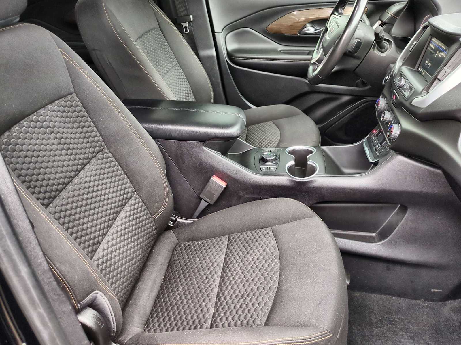 Thumbnail: 2019 GMC Terrain - 21