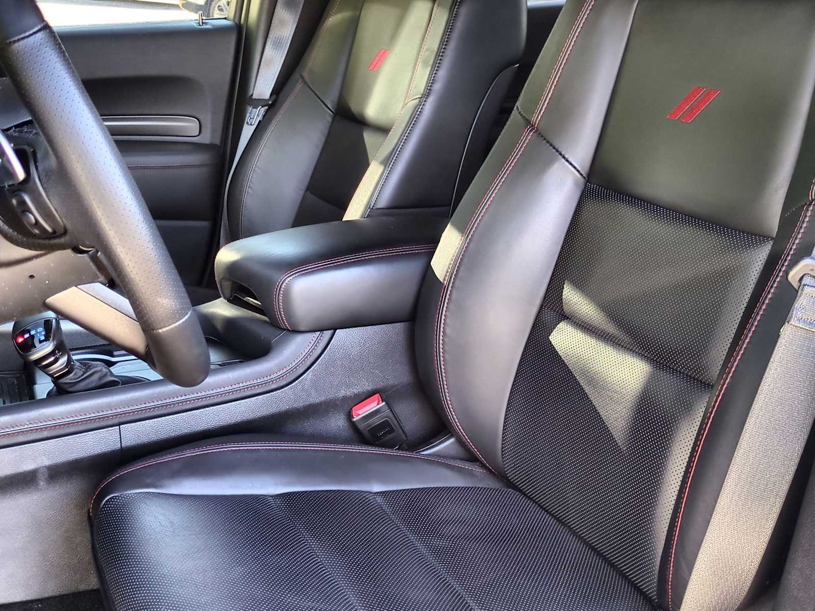 Thumbnail: 2024 Dodge Durango - 16