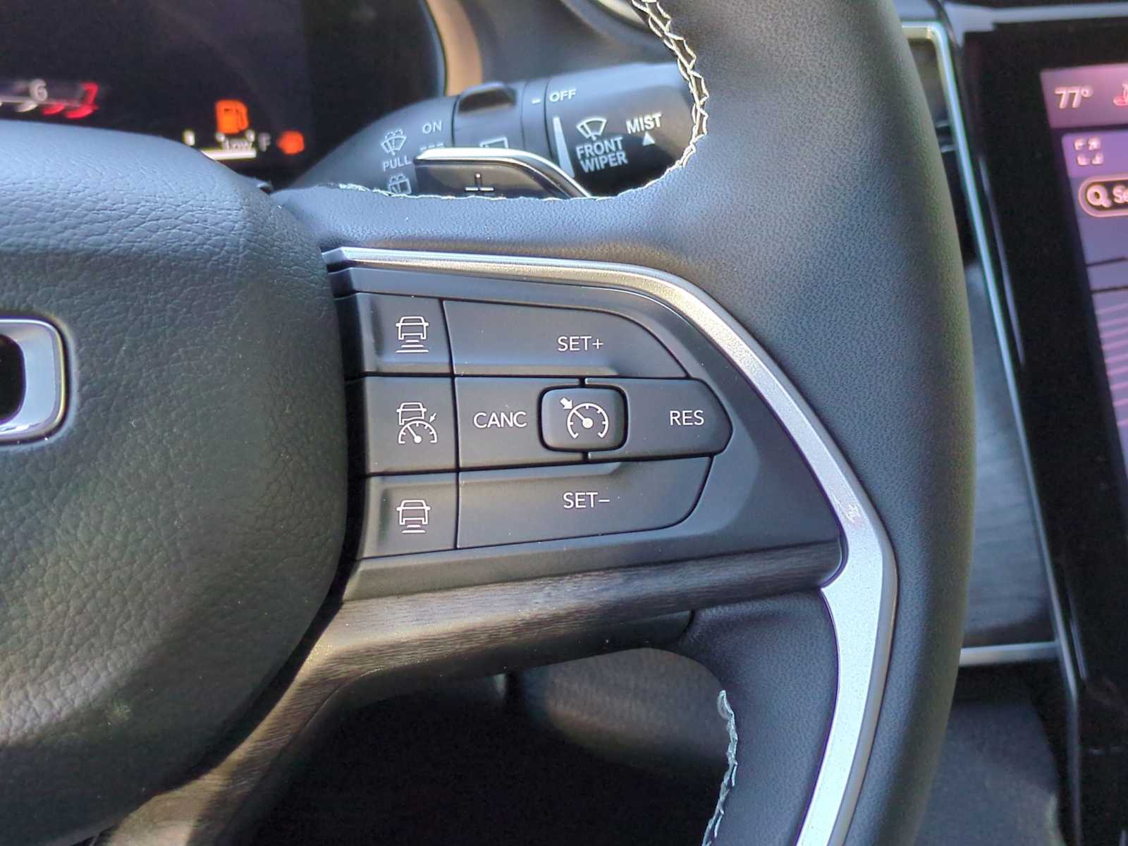 Thumbnail: 2025 Jeep Grand Cherokee - 24