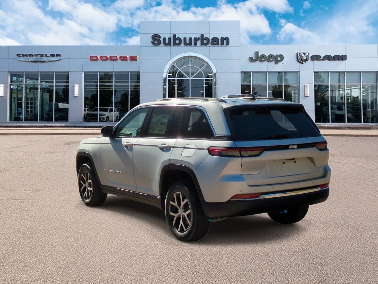 Thumbnail: 2025 Jeep Grand Cherokee - 6