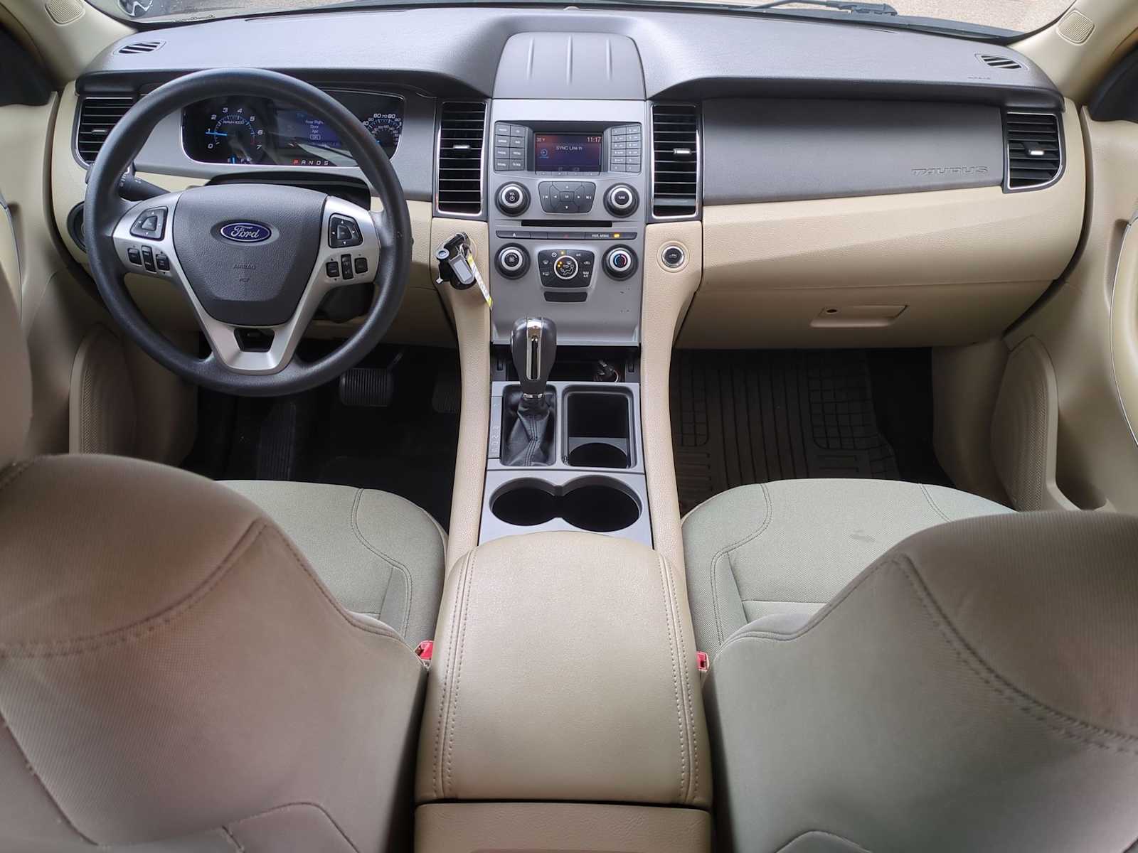 Thumbnail: 2017 Ford Taurus - 15