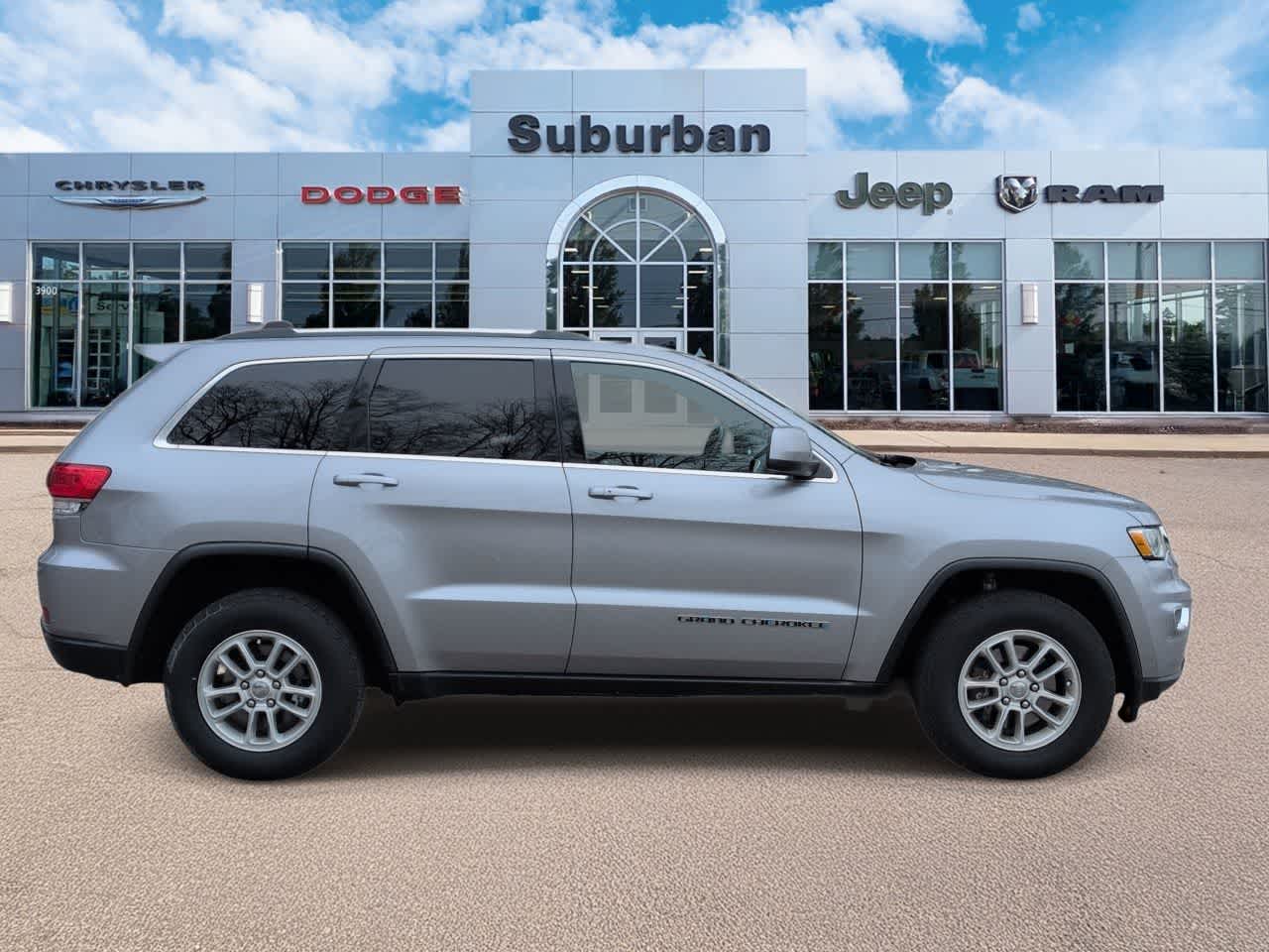 Thumbnail: 2019 Jeep Grand Cherokee - 9