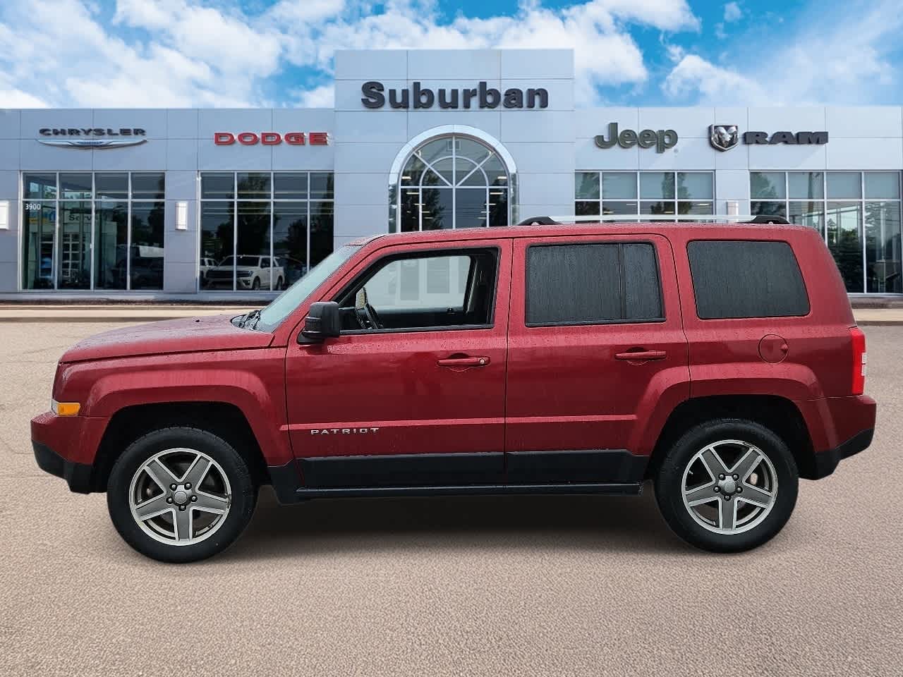 Thumbnail: 2017 Jeep Patriot - 5