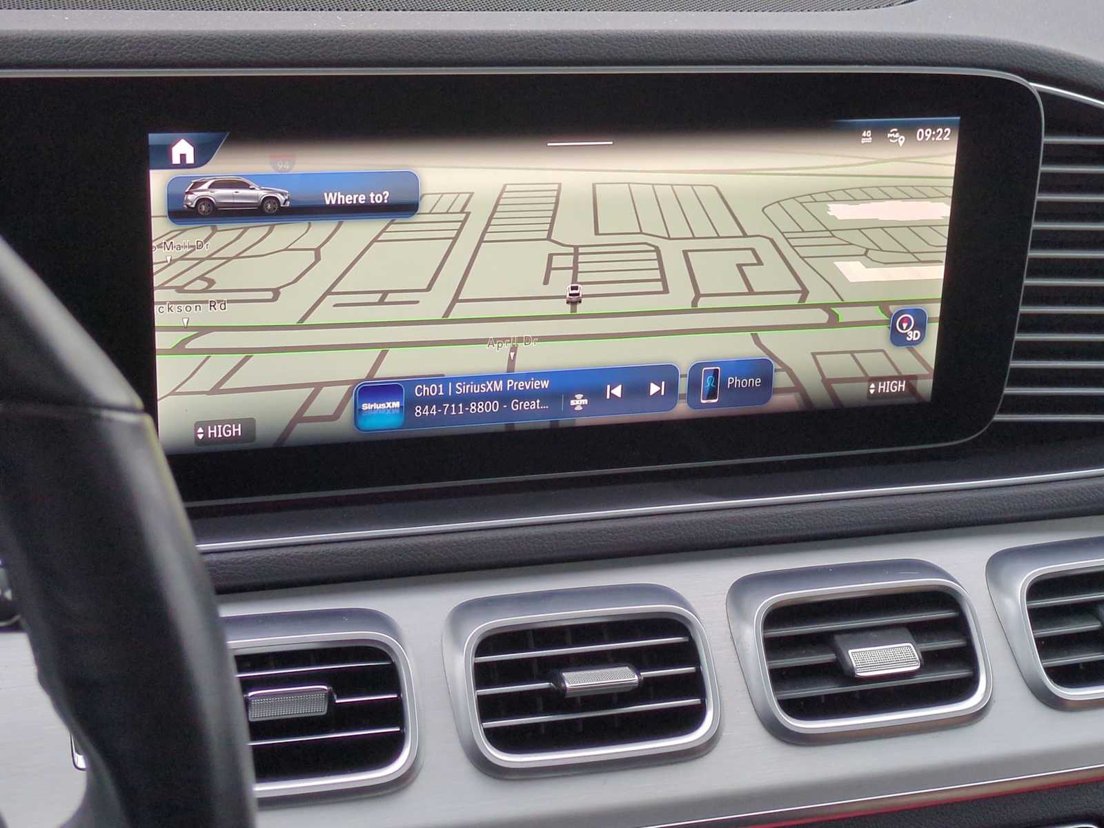 Thumbnail: 2025 Mercedes-Benz GLE - 30