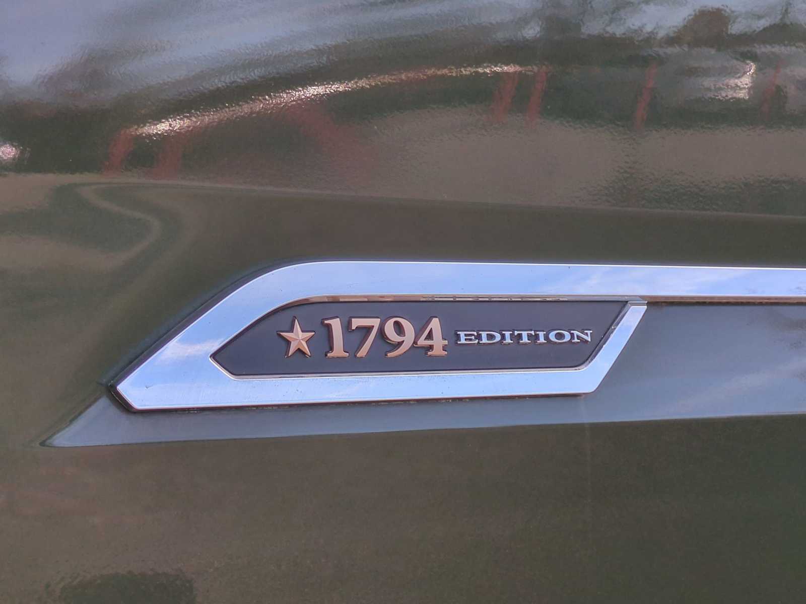 Thumbnail: 2022 Toyota Tundra - 13