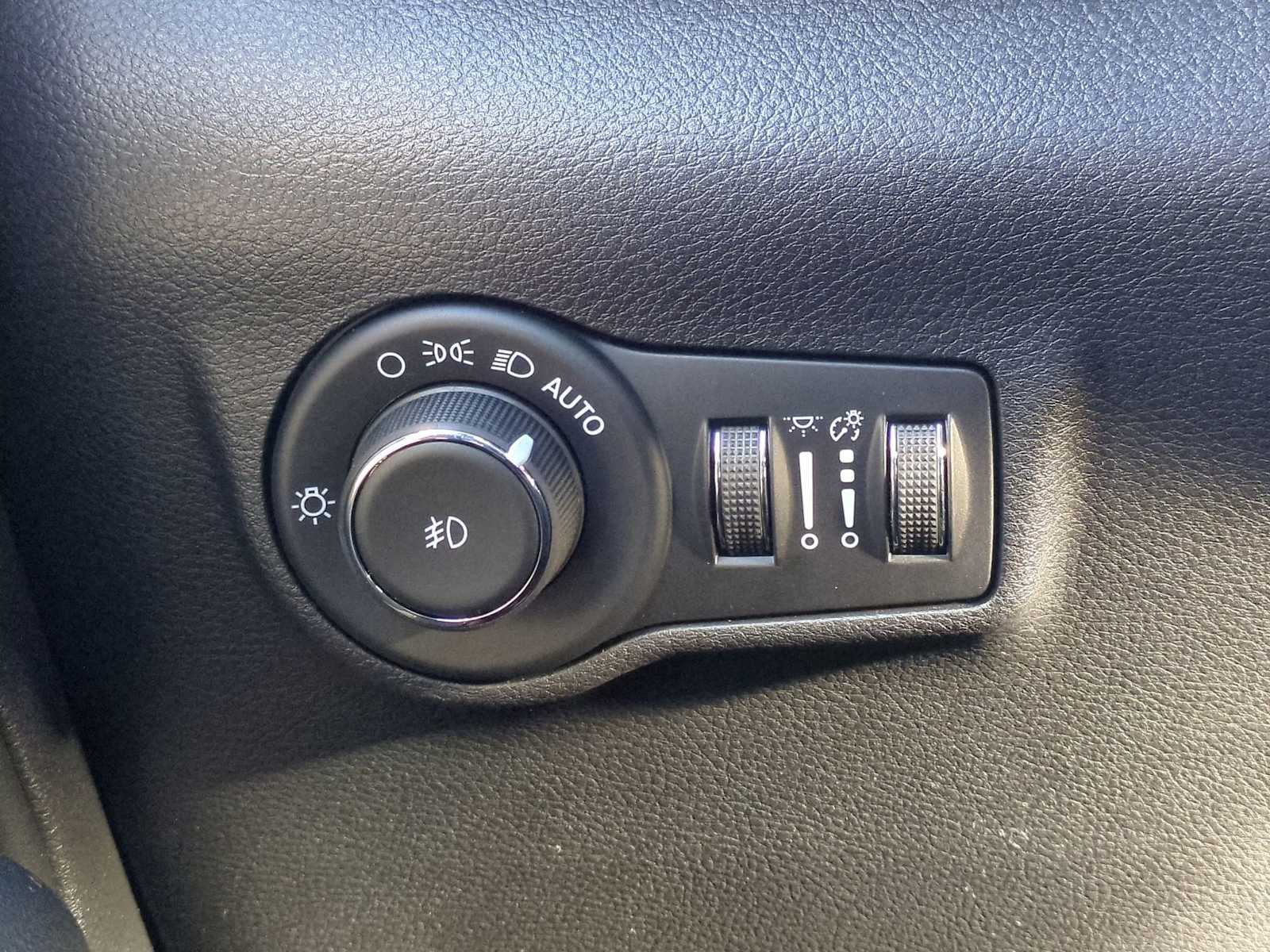 Thumbnail: 2026 Jeep Compass - 35