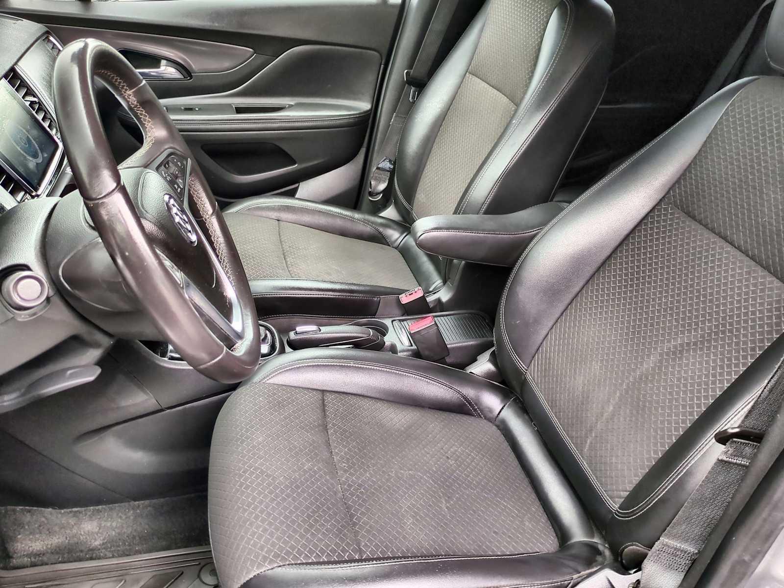 Thumbnail: 2019 Buick Encore - 17