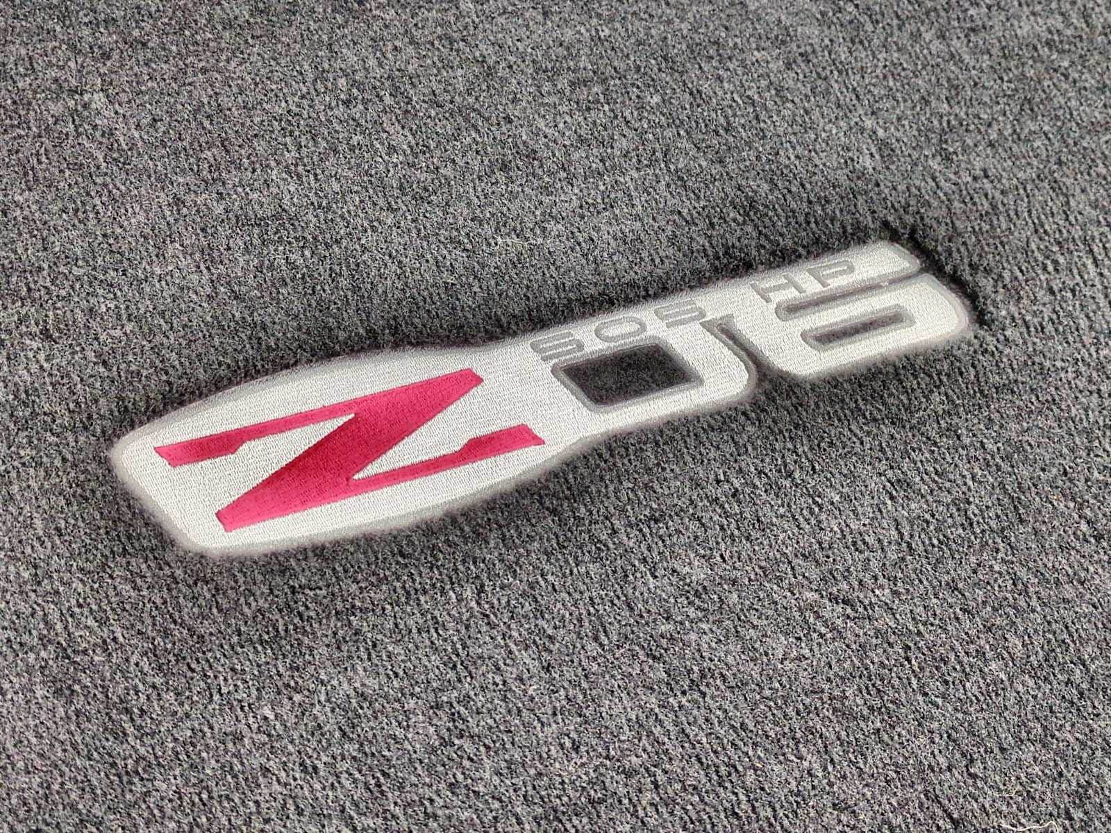 Thumbnail: 2006 Chevrolet Corvette - 33