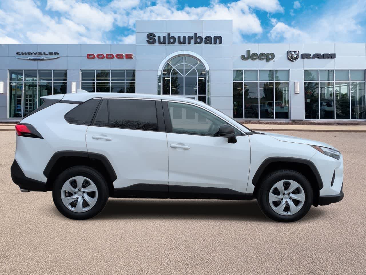 Thumbnail: 2024 Toyota RAV4 - 9