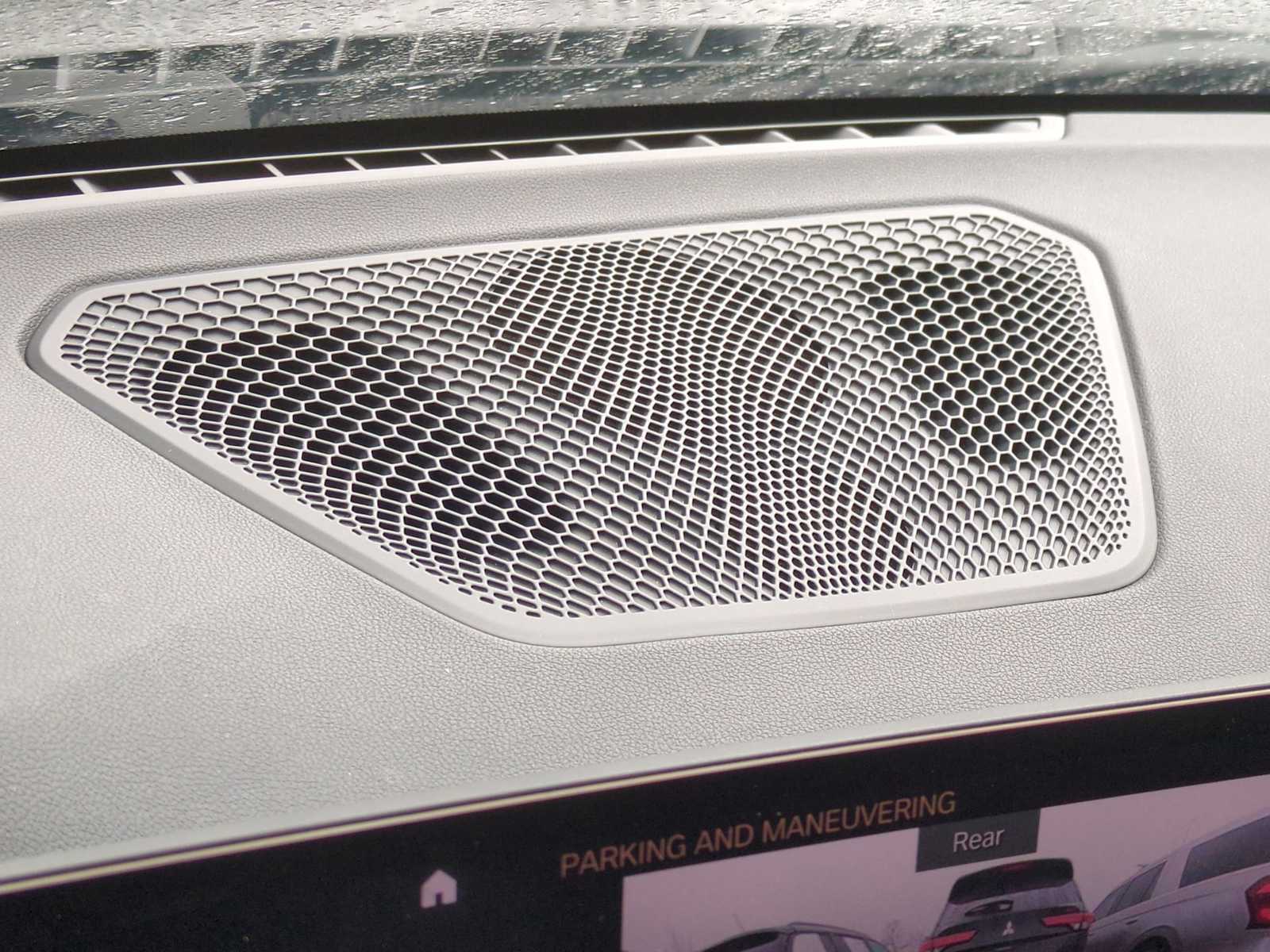 Thumbnail: 2023 BMW 3 Series - 32