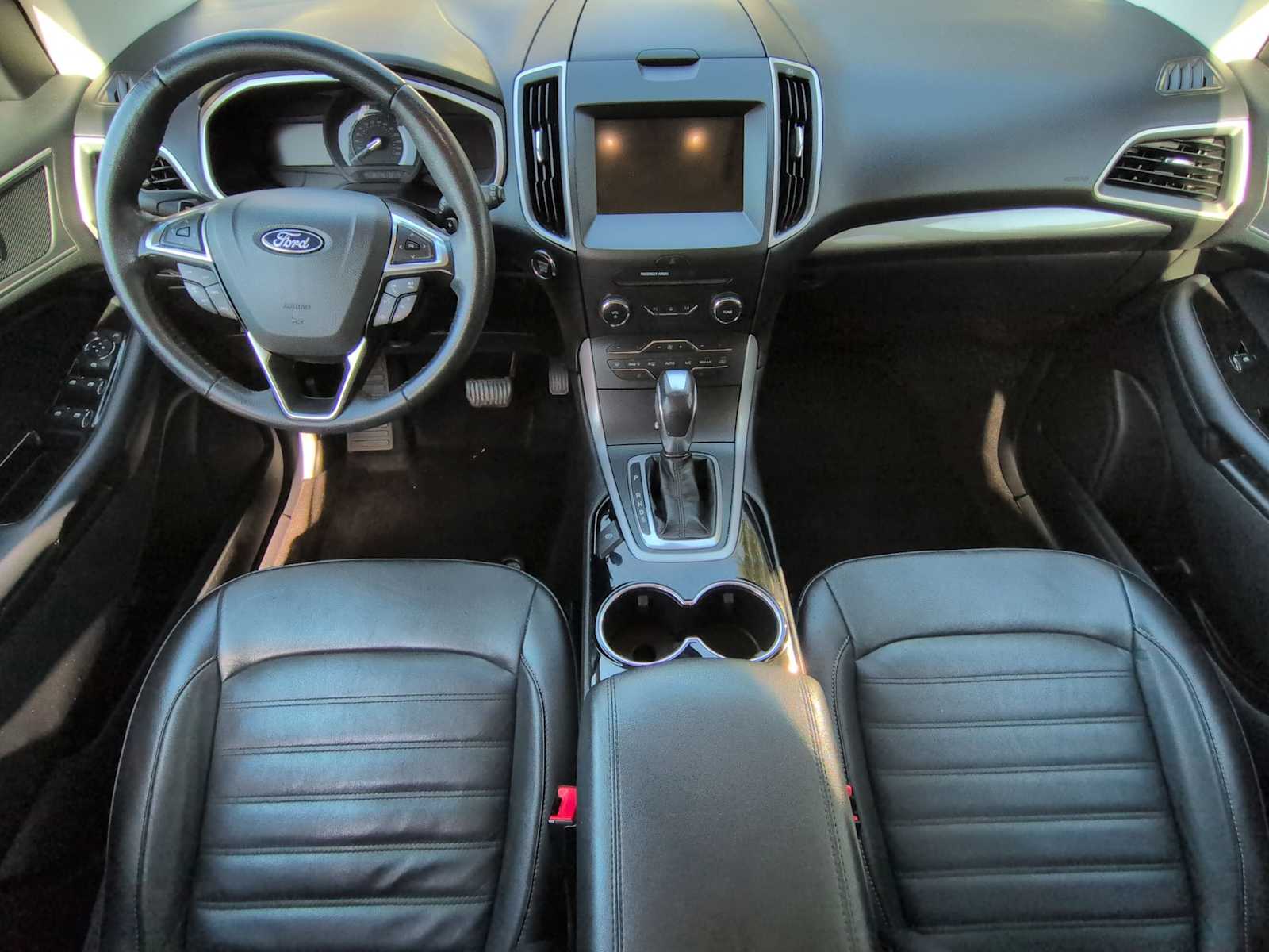 Thumbnail: 2018 Ford Edge - 14