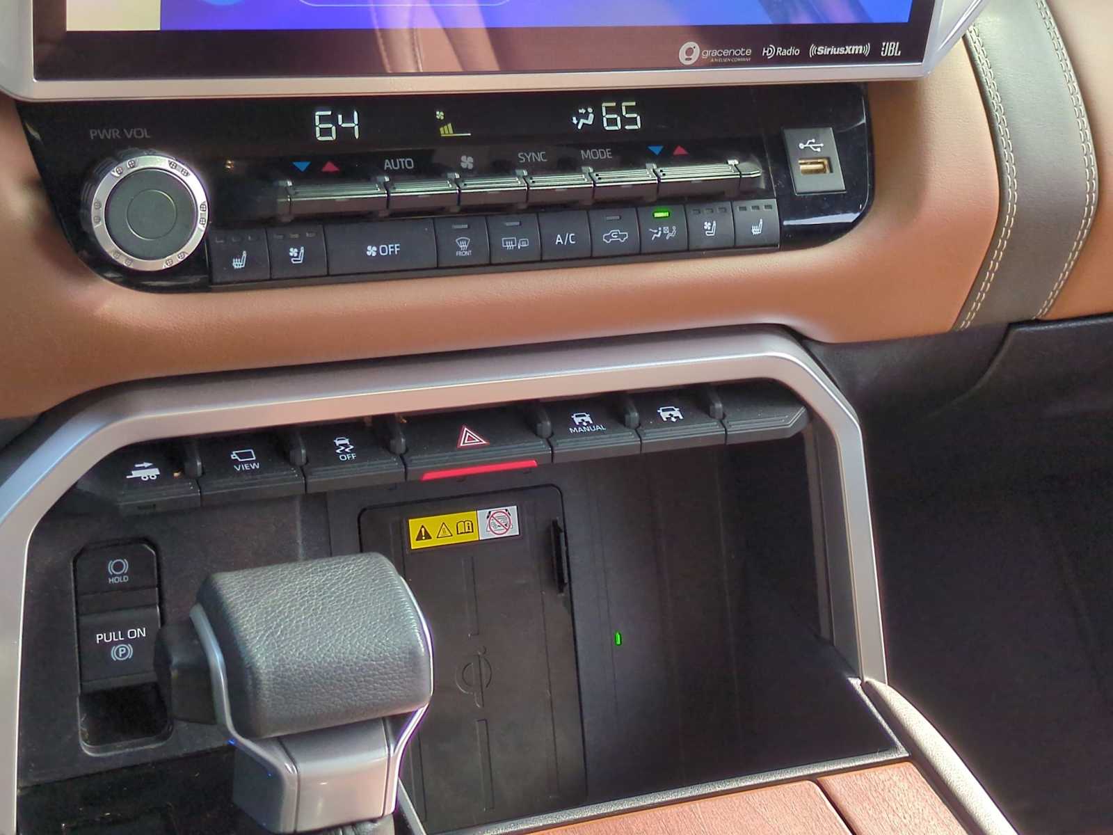 Thumbnail: 2022 Toyota Tundra - 32