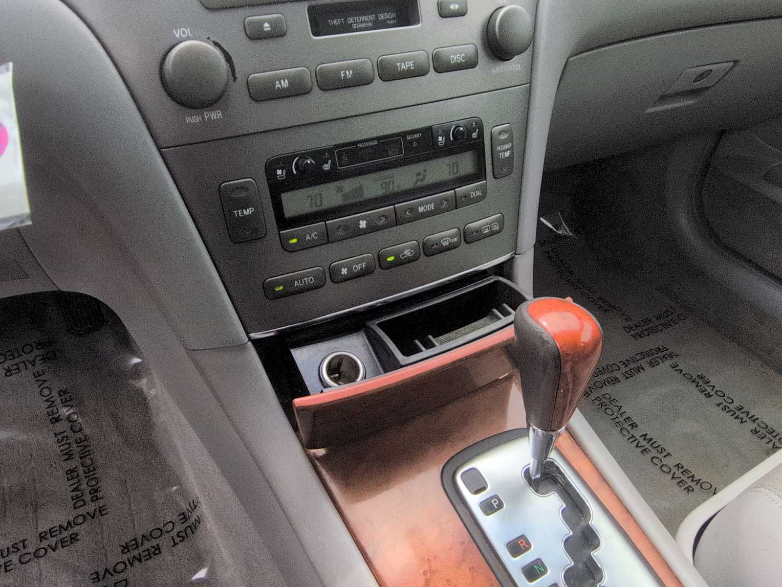 Thumbnail: 2005 Lexus ES - 30