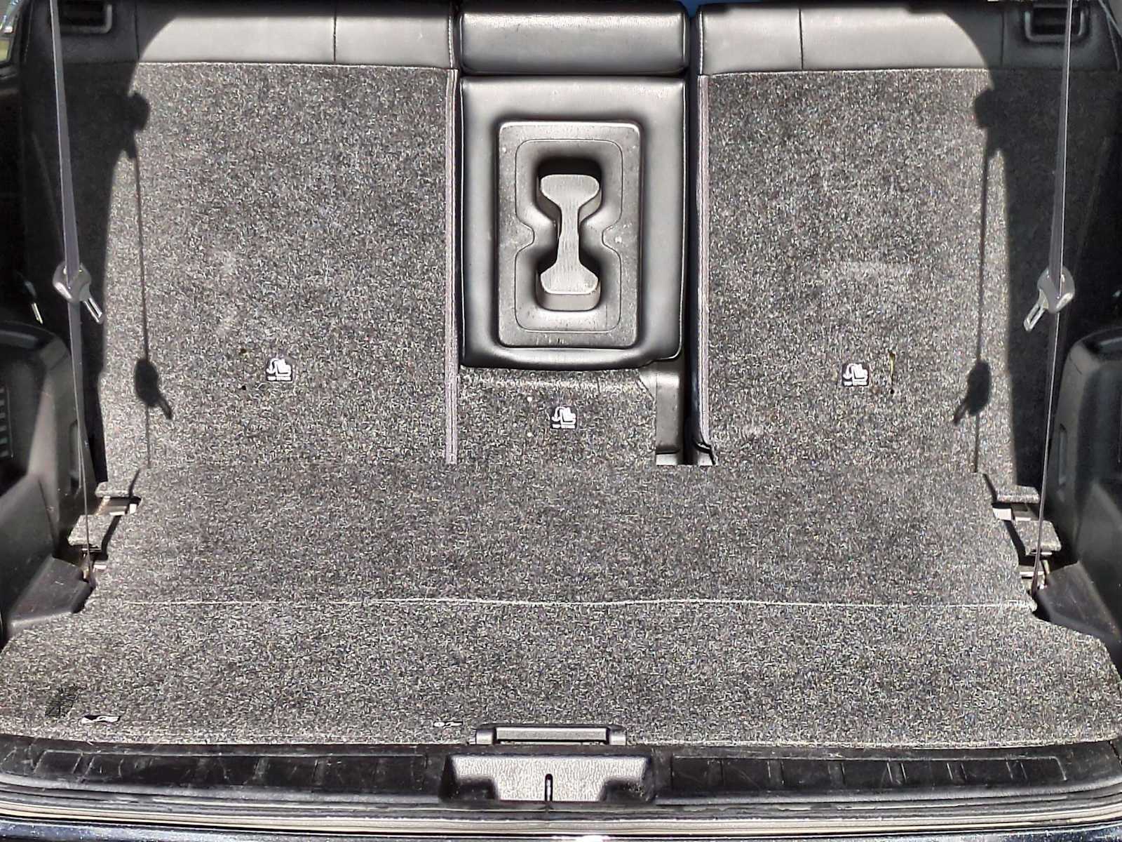 Thumbnail: 2024 Mitsubishi Outlander - 36