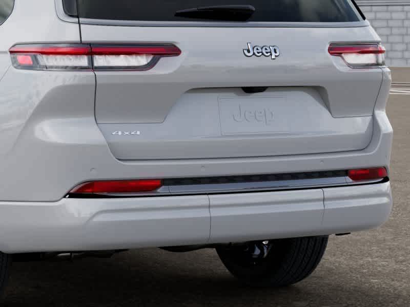 Thumbnail: 2026 Jeep Grand Cherokee L - 13