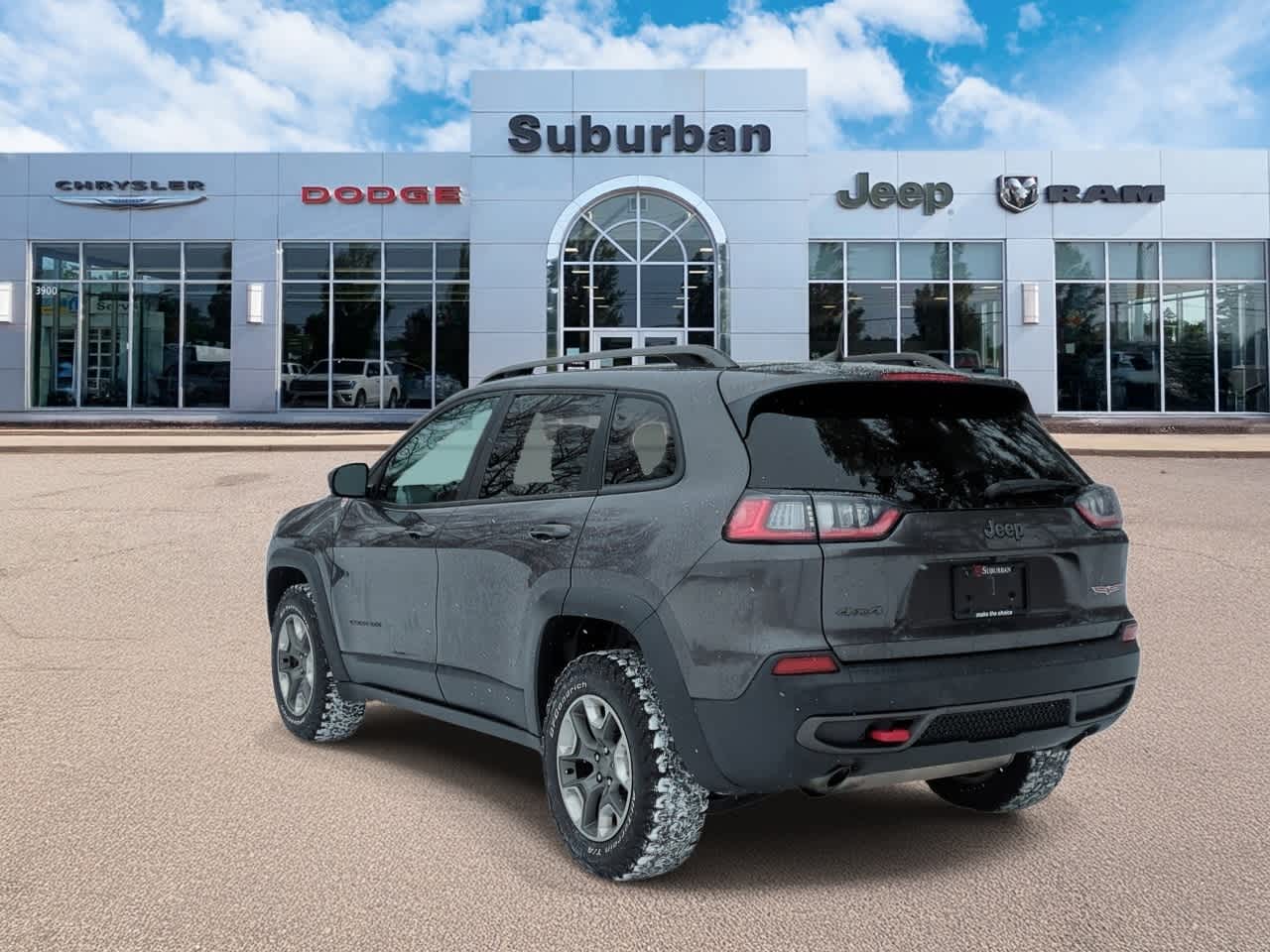 Thumbnail: 2019 Jeep Cherokee - 6
