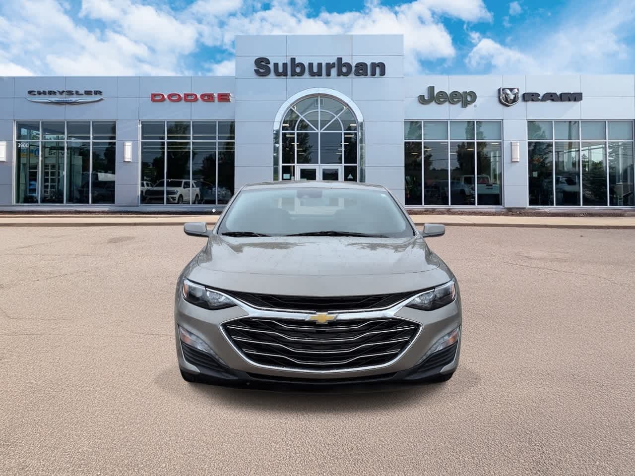 Thumbnail: 2023 Chevrolet Malibu - 3