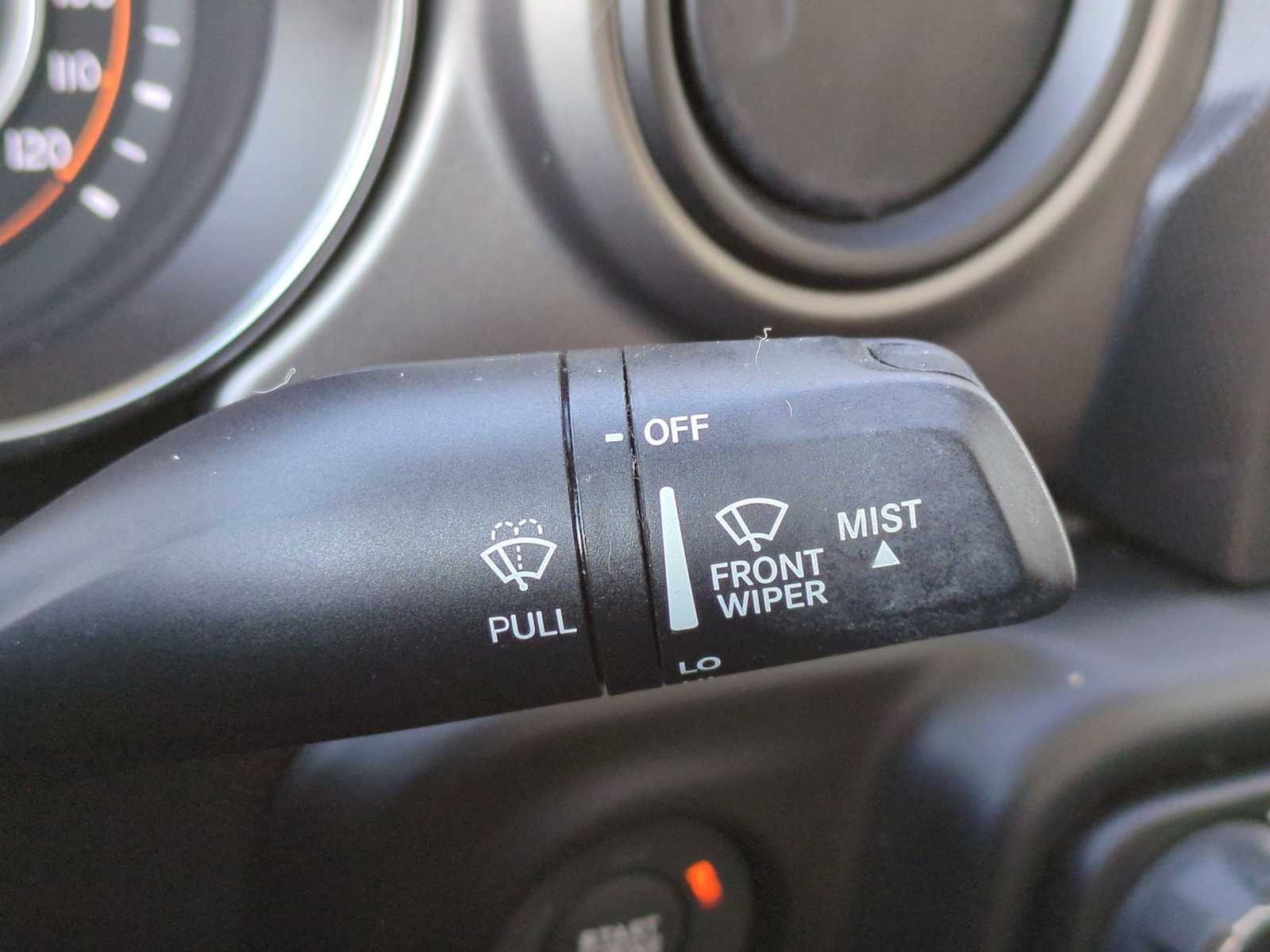 Thumbnail: 2022 Jeep Gladiator - 26