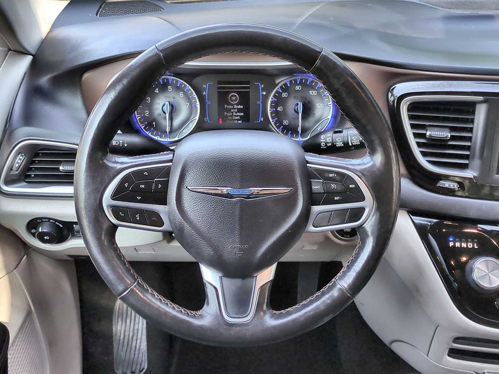Thumbnail: 2019 Chrysler Pacifica - 23