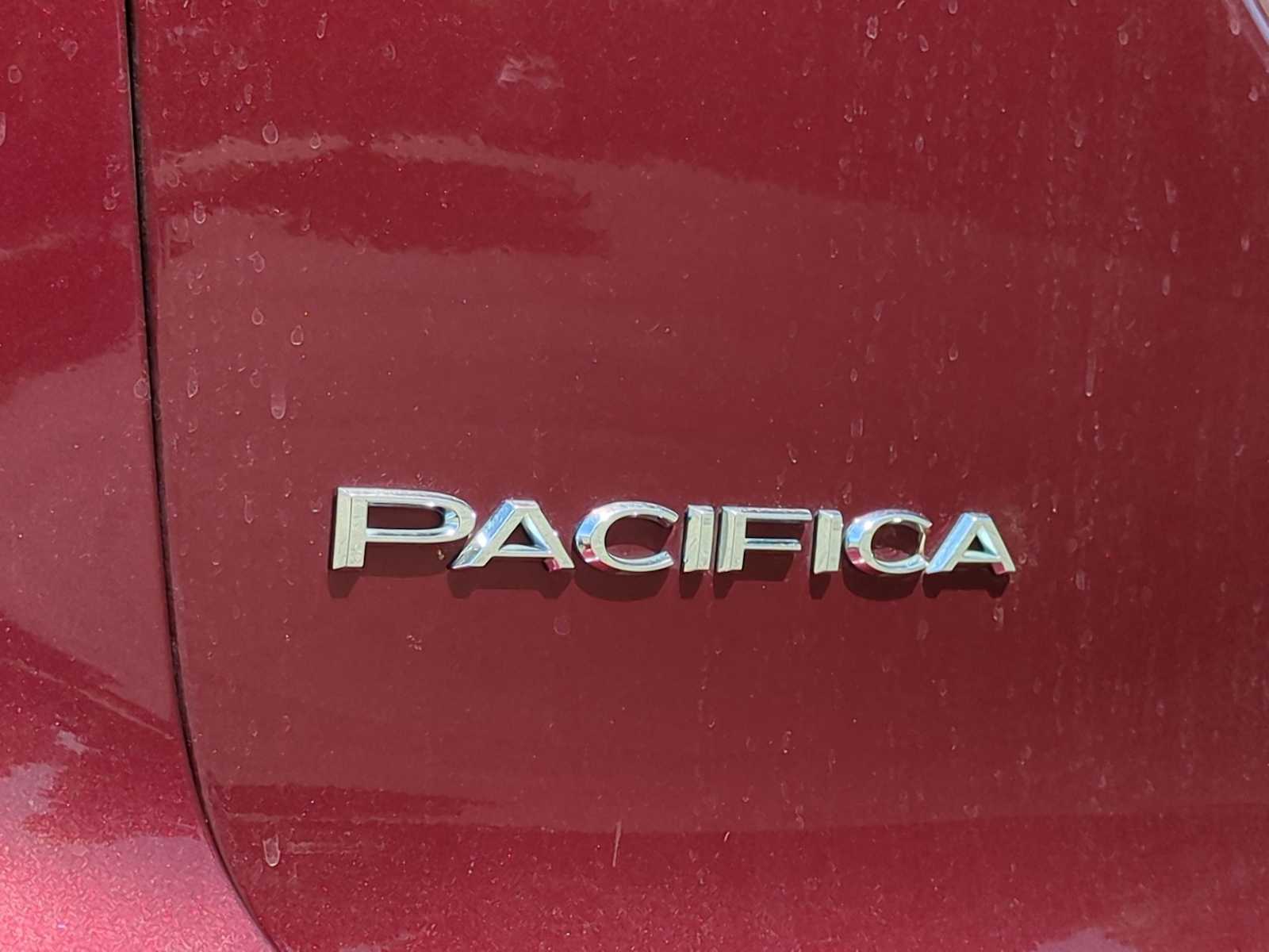 Thumbnail: 2020 Chrysler Pacifica - 13