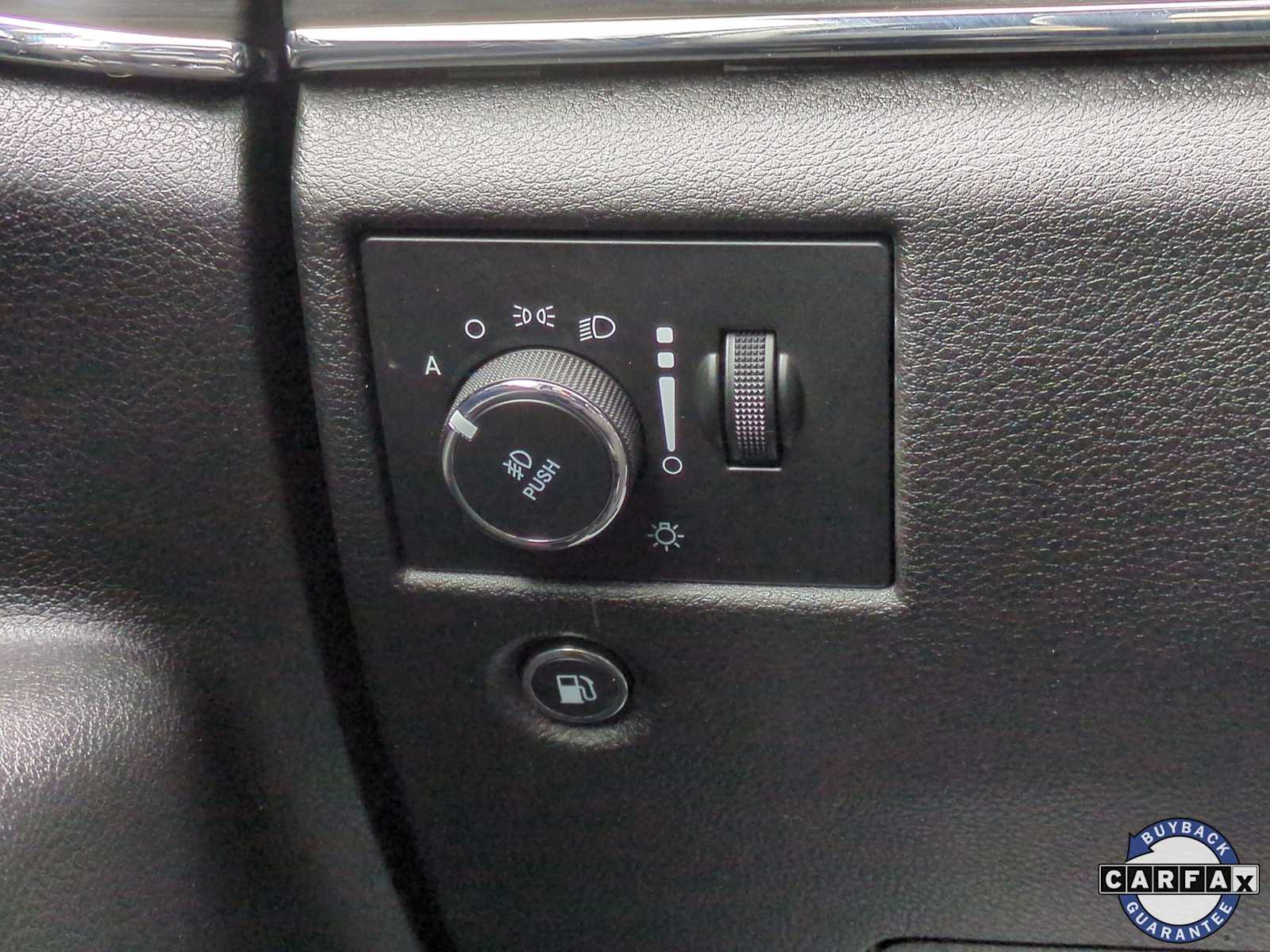 Thumbnail: 2019 Jeep Grand Cherokee - 28