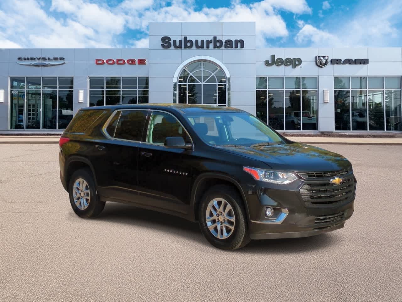 Thumbnail: 2018 Chevrolet Traverse - 2