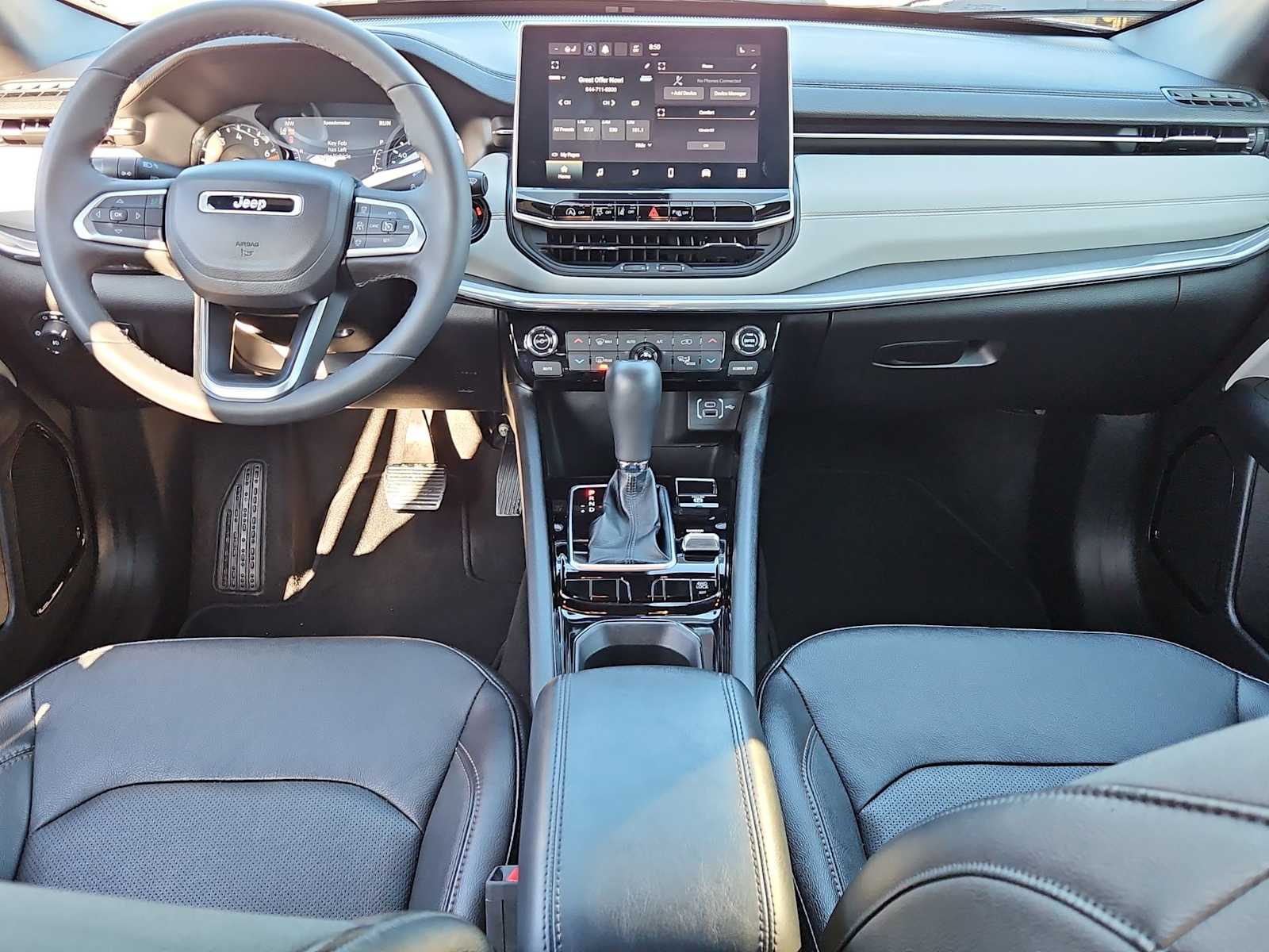 Thumbnail: 2023 Jeep Compass - 16