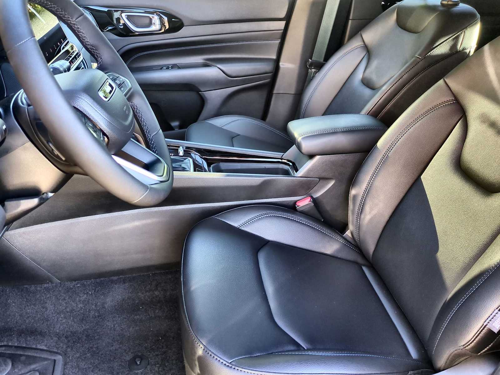 Thumbnail: 2026 Jeep Compass - 16