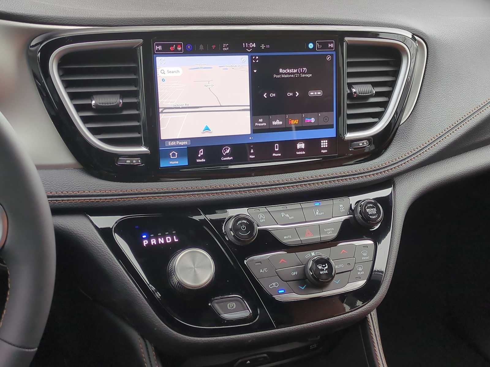 Thumbnail: 2026 Chrysler Pacifica - 29