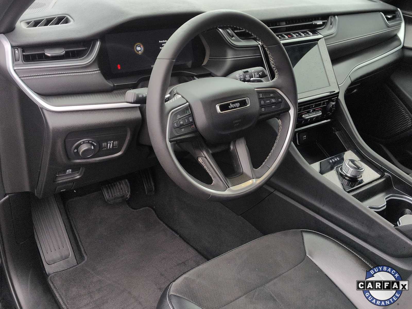 Thumbnail: 2024 Jeep Grand Cherokee - 10