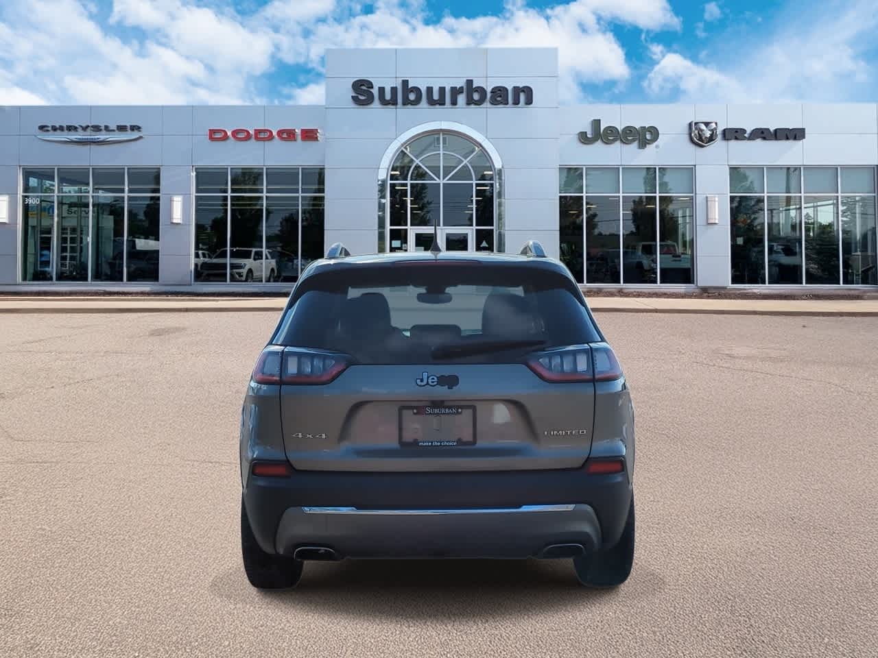 Thumbnail: 2020 Jeep Cherokee - 7