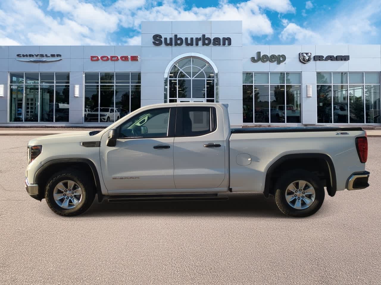 Thumbnail: 2023 GMC Sierra 1500 - 5