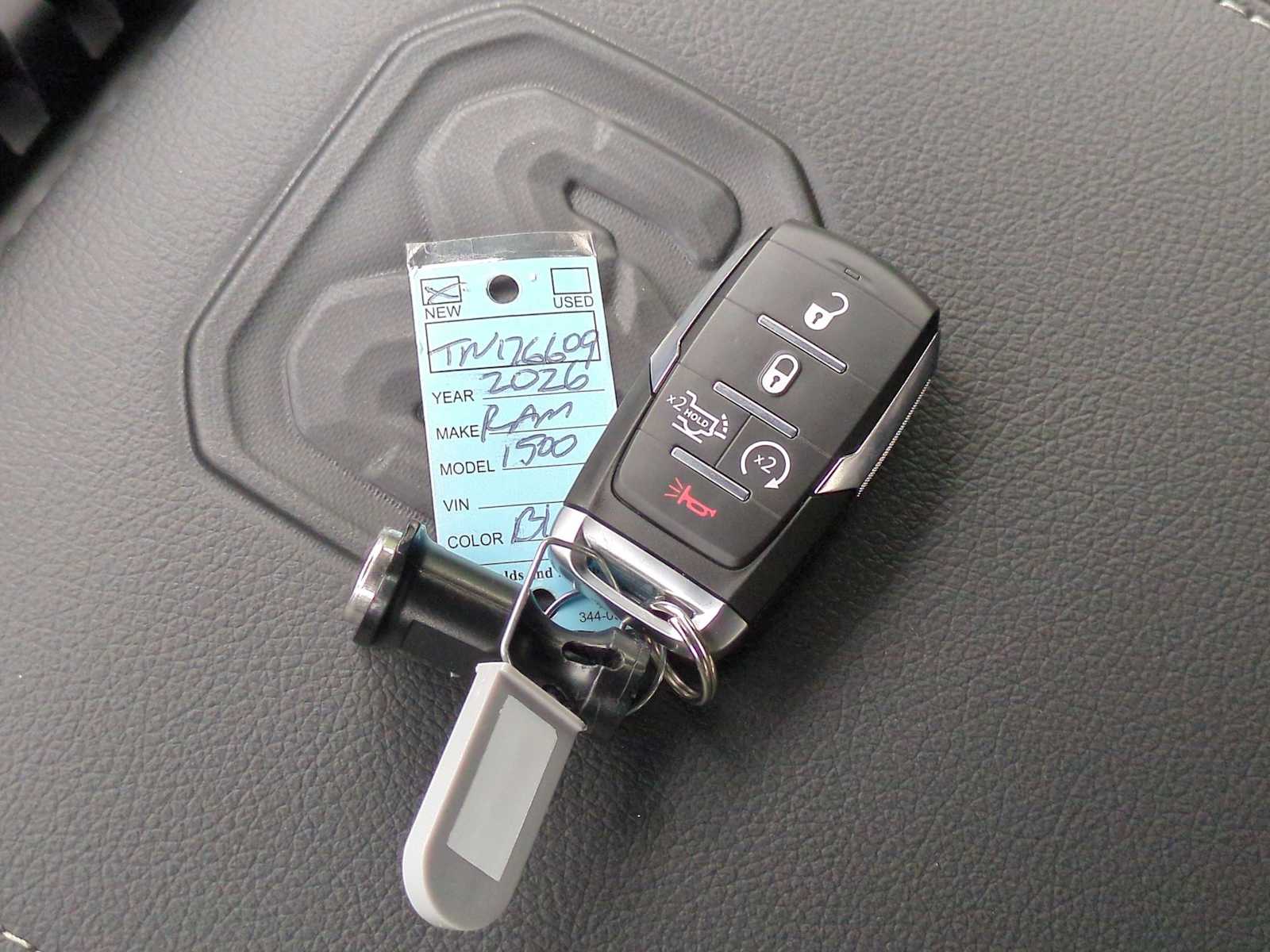 Thumbnail: 2026 RAM 1500 - 38