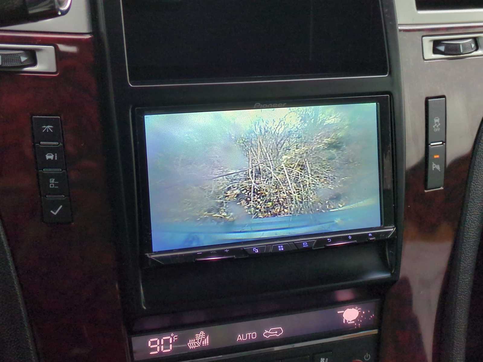 Thumbnail: 2013 Cadillac Escalade - 30