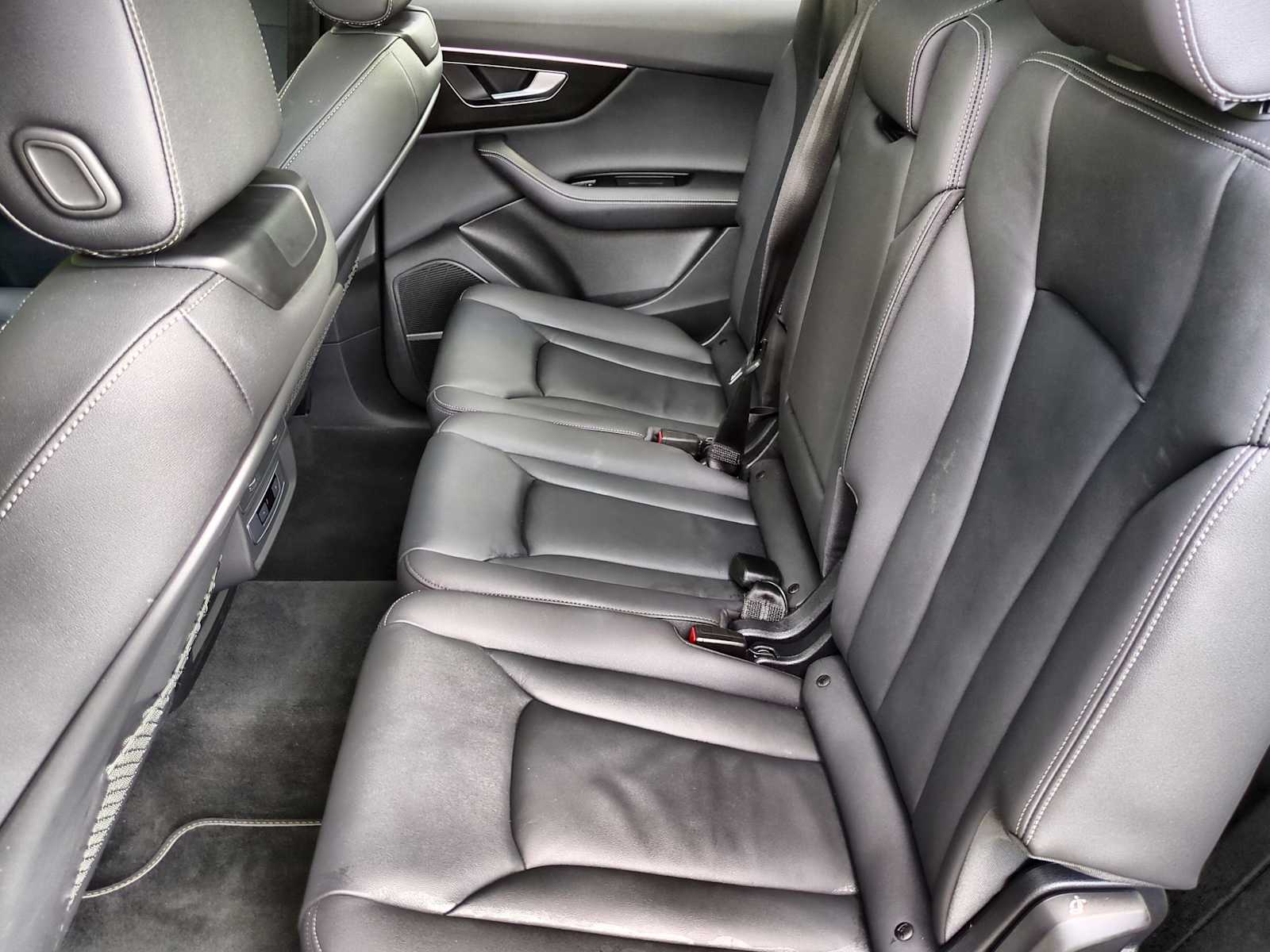 Thumbnail: 2025 Audi Q7 - 20