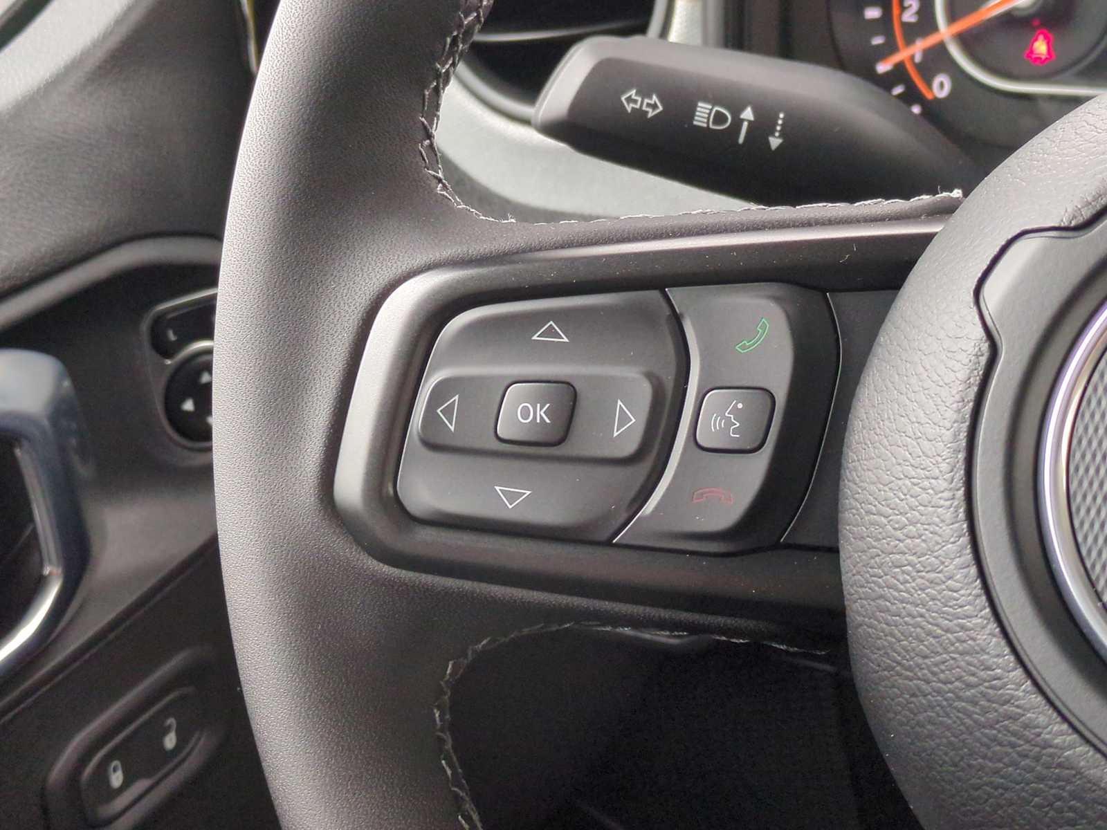 Thumbnail: 2025 Jeep Gladiator - 23