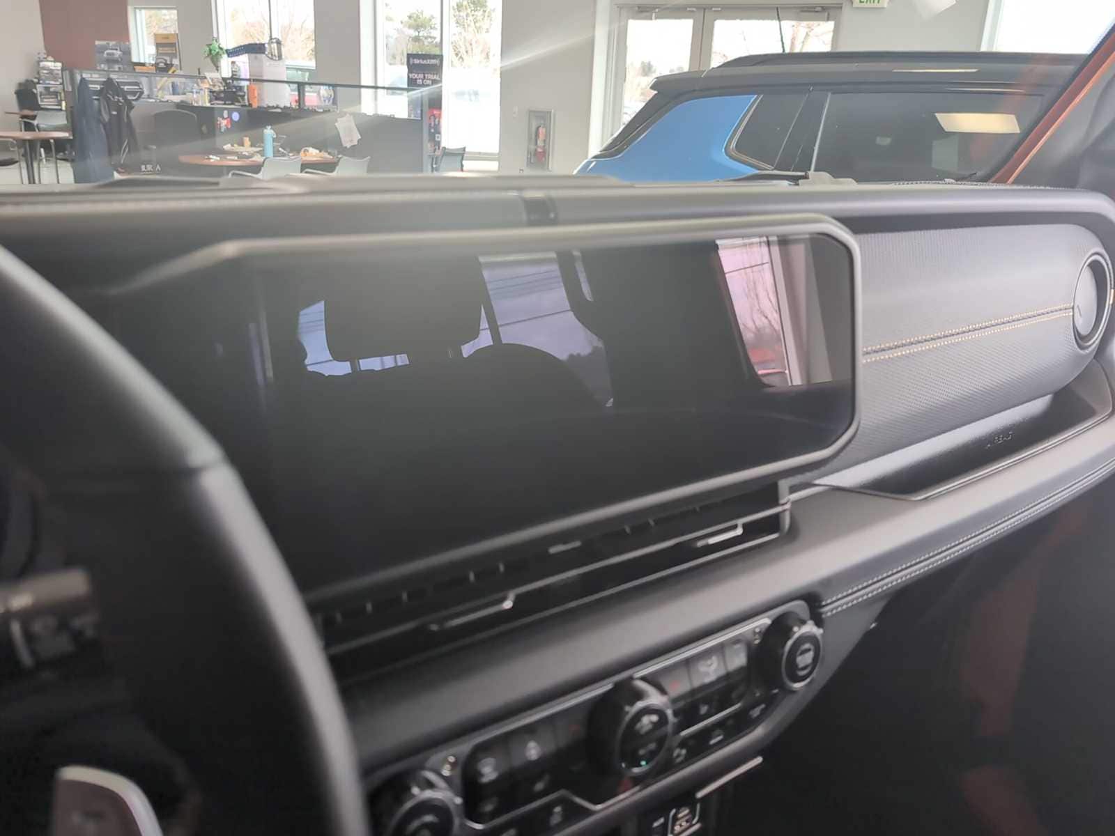 Thumbnail: 2025 Jeep Wrangler - 7