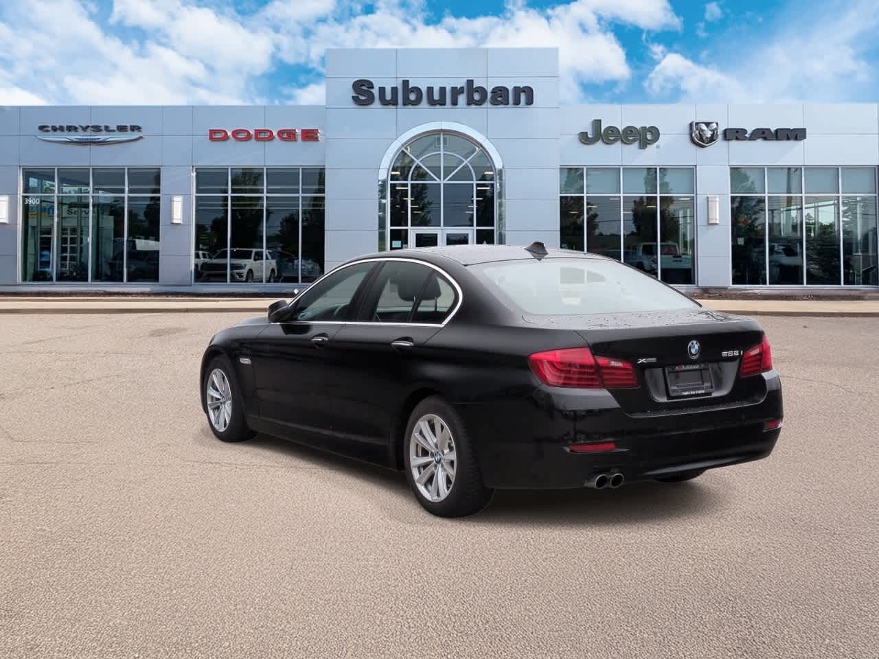 Thumbnail: 2016 BMW 5 Series - 6